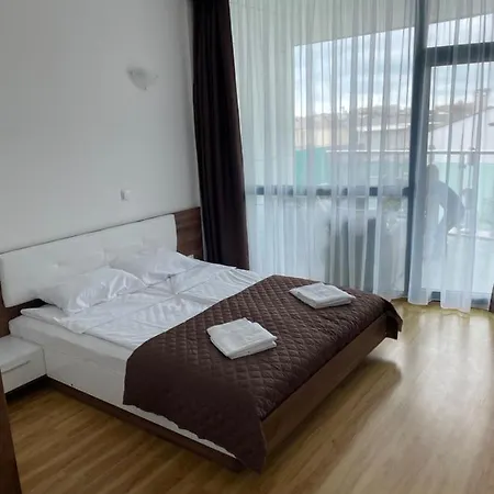 Spacious And Cozy In Complex Del Sol * بريمورسكو