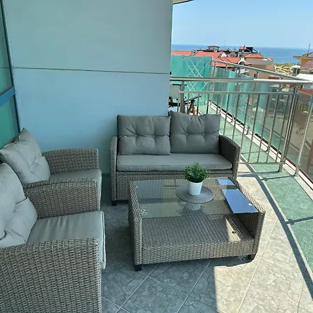 Spacious And Cozy In Complex Del Sol Приморско